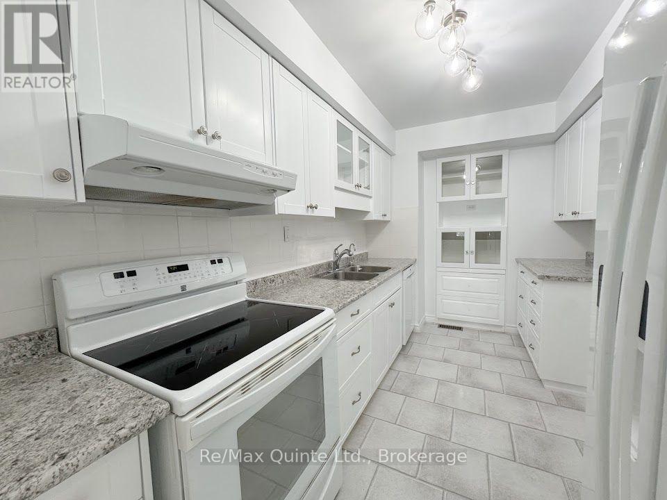 8 - 11 Janlyn Crescent, Belleville (Belleville Ward), Ontario K8N 5R4 - Photo 14 - X13766316