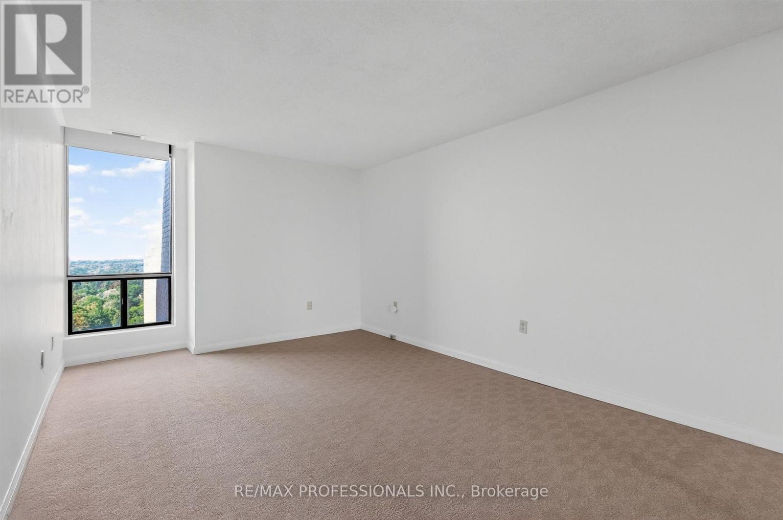 2205 - 1400 Dixie Road, Mississauga, Ontario  L5E 3E1 - Photo 35 - W13782774