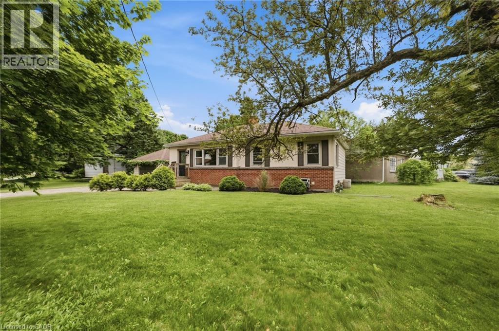 16 Carrington Court, Ancaster, Ontario  L9G 1R1 - Photo 2 - 40844710