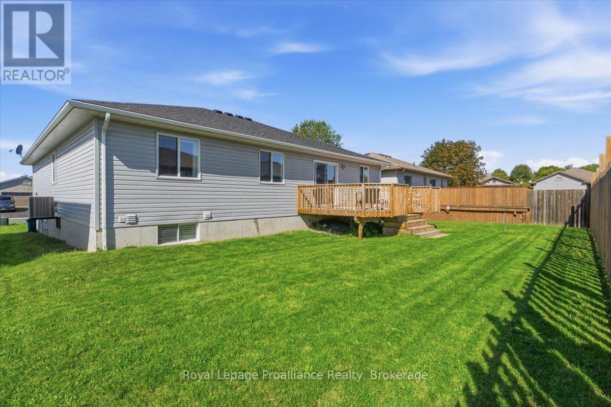 35 Forest Valley Drive, Quinte West, Ontario  K0K 2C0 - Photo 38 - X13784124