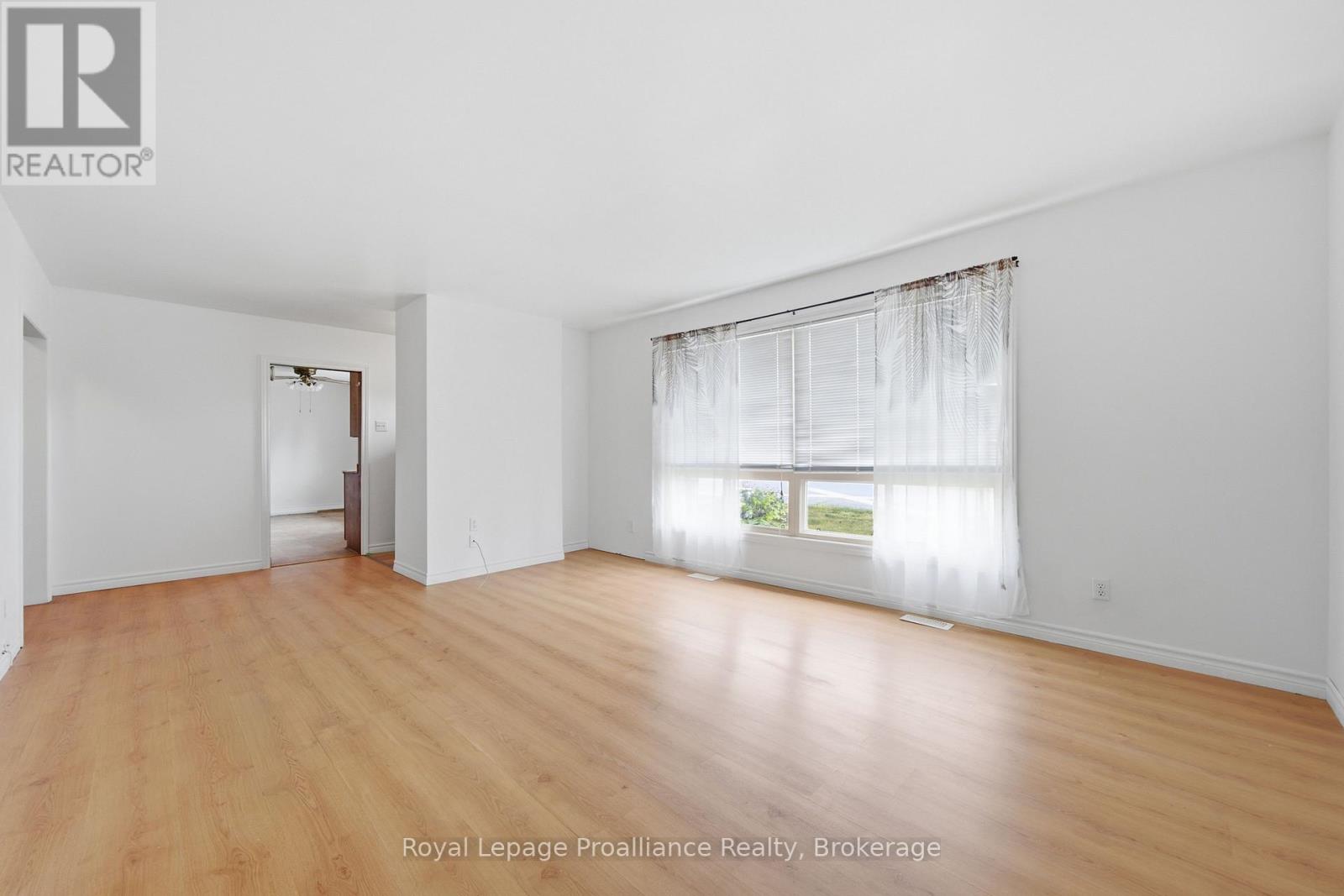 43 Adelaide St Street, Quinte West, Ontario  K0K 2C0 - Photo 14 - X13784220