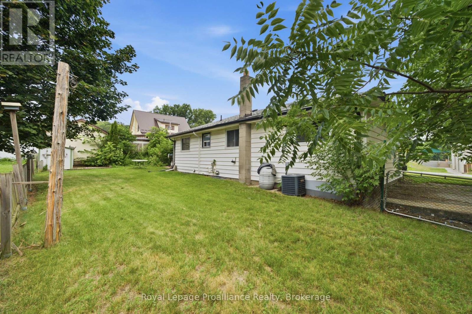 43 Adelaide St Street, Quinte West, Ontario  K0K 2C0 - Photo 31 - X13784220