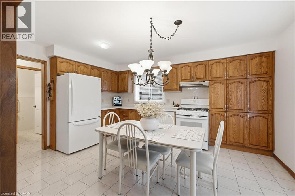 11 Gabriele Court, Hamilton, Ontario  L8G 5C4 - Photo 15 - 40862567