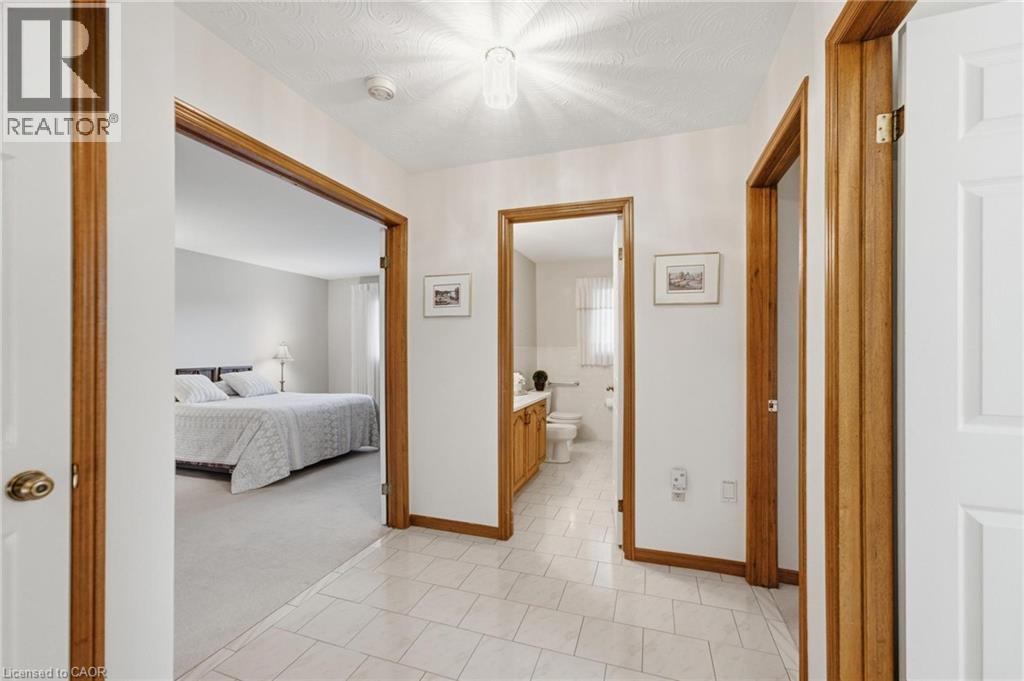 11 Gabriele Court, Hamilton, Ontario  L8G 5C4 - Photo 21 - 40862567