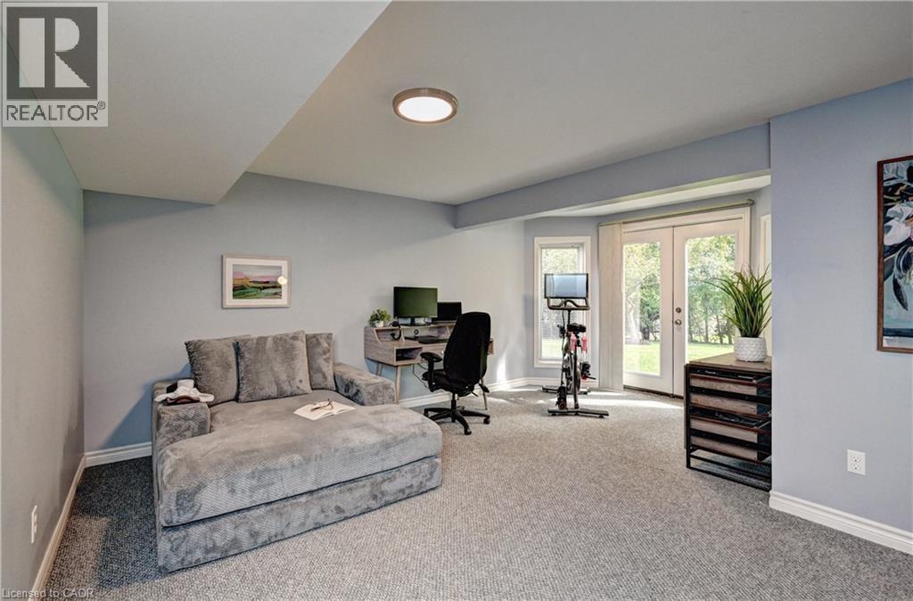 28 Notchwood Court, Kitchener, Ontario  N2A 3L5 - Photo 35 - 40862927