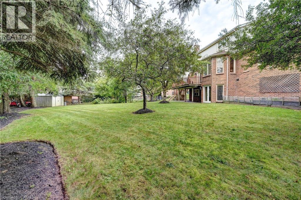 28 Notchwood Court, Kitchener, Ontario  N2A 3L5 - Photo 44 - 40862927