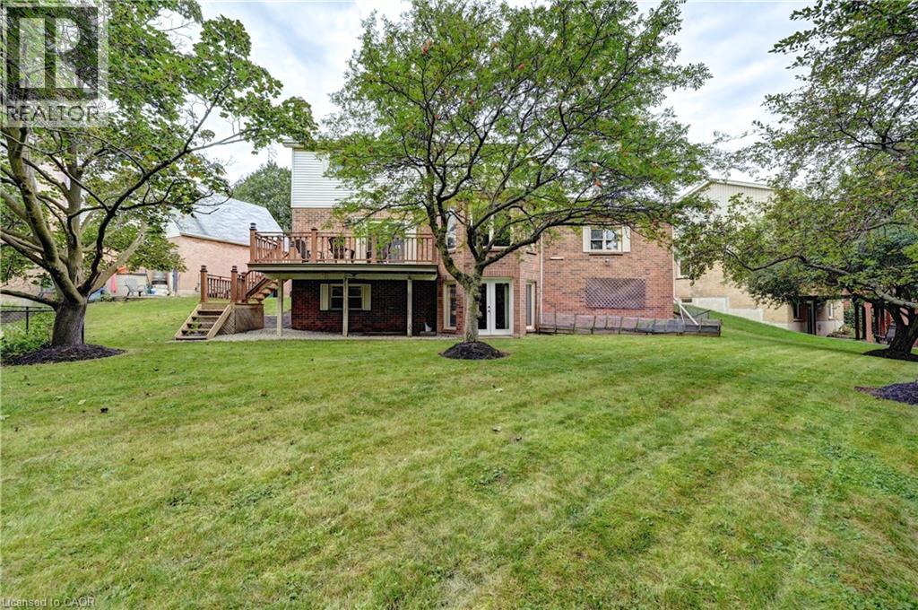28 Notchwood Court, Kitchener, Ontario  N2A 3L5 - Photo 45 - 40862927