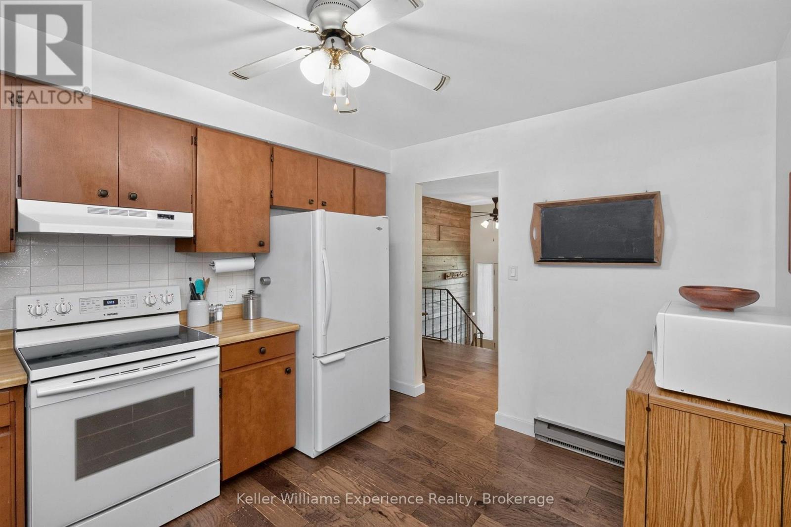 133 Bayview Avenue, Tay, Ontario  L0K 1R0 - Photo 19 - S13784278