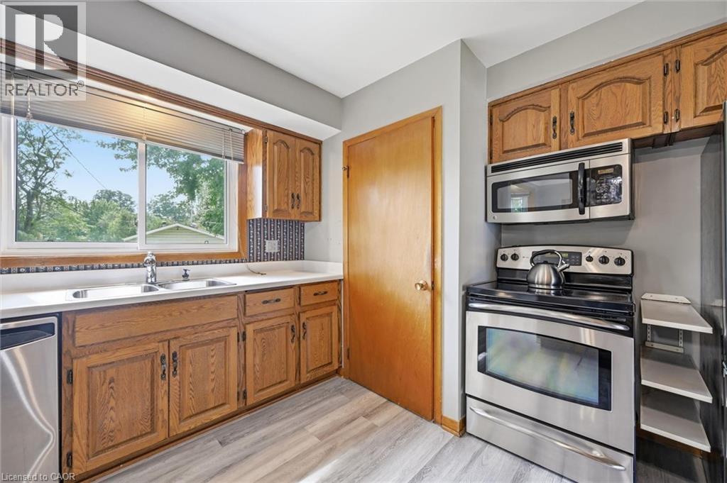 1470 Mountain Grove Avenue, Burlington, Ontario  L7P 2H3 - Photo 14 - 40860646