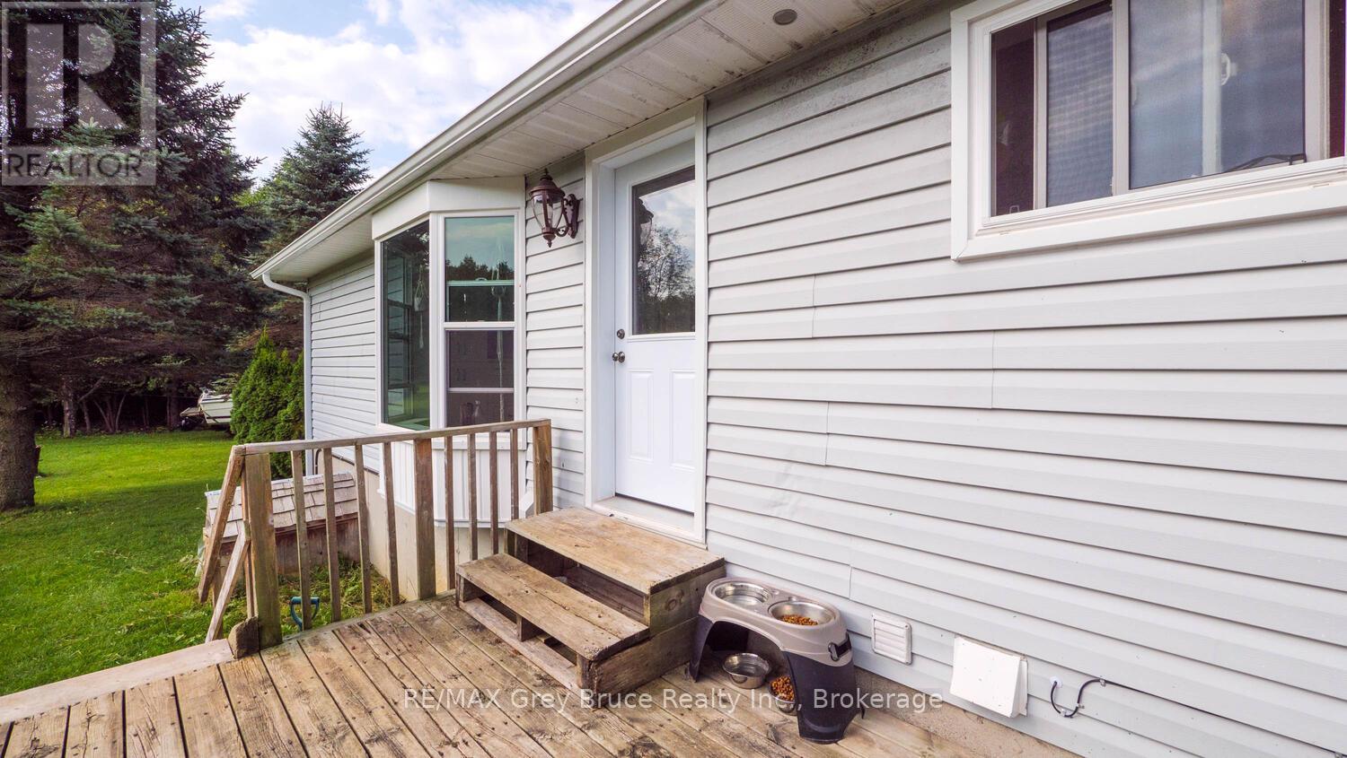 70183 Zion Church Road, Georgian Bluffs, Ontario  N0H 2T0 - Photo 20 - X13784248