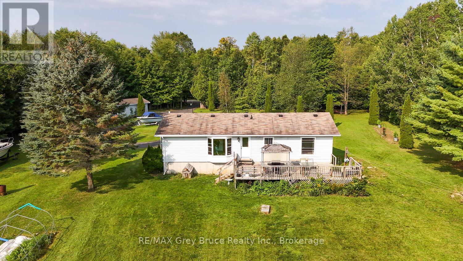 70183 Zion Church Road, Georgian Bluffs, Ontario  N0H 2T0 - Photo 21 - X13784248