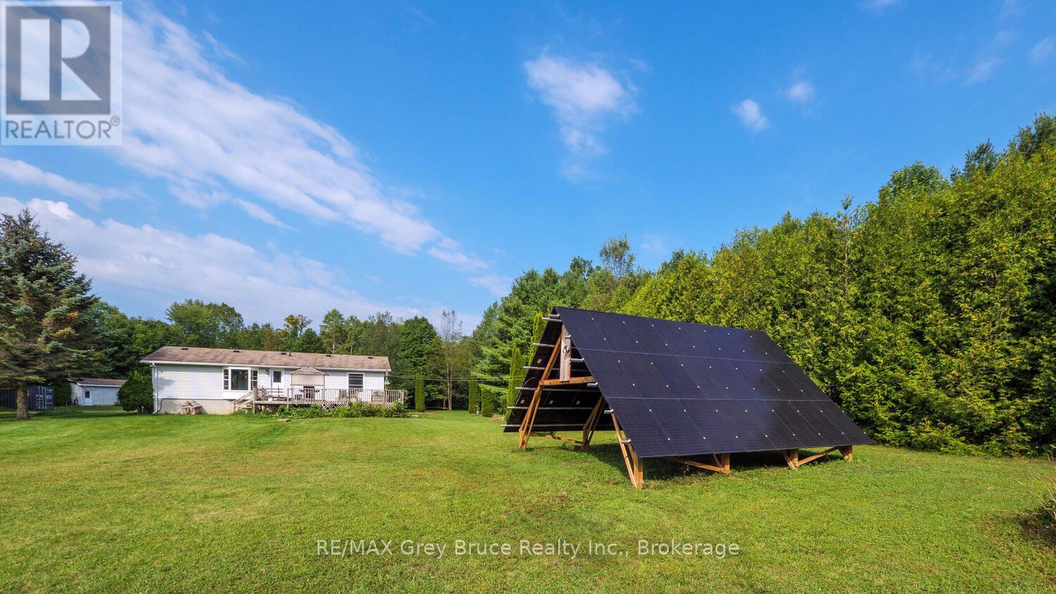 70183 Zion Church Road, Georgian Bluffs, Ontario  N0H 2T0 - Photo 38 - X13784248