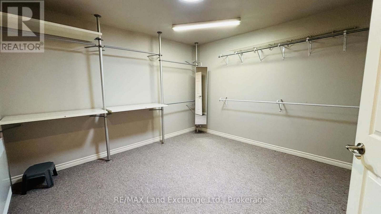 226 Huron Street S, Saugeen Shores, Ontario N0H 2L0 - Photo 14 - X13784454
