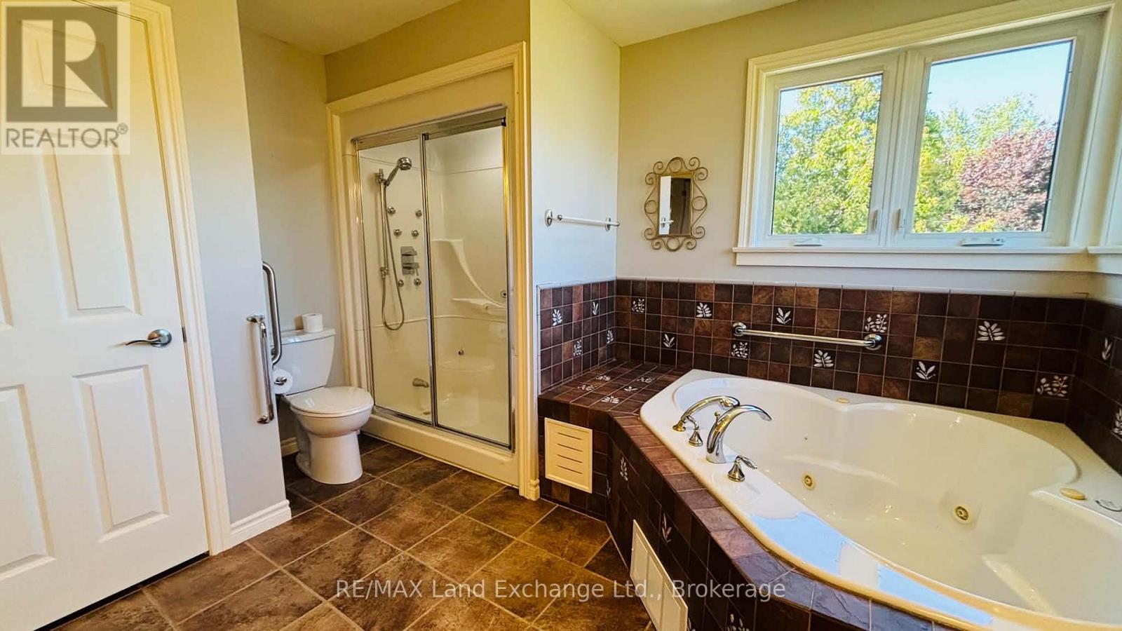 226 Huron Street S, Saugeen Shores, Ontario N0H 2L0 - Photo 16 - X13784454