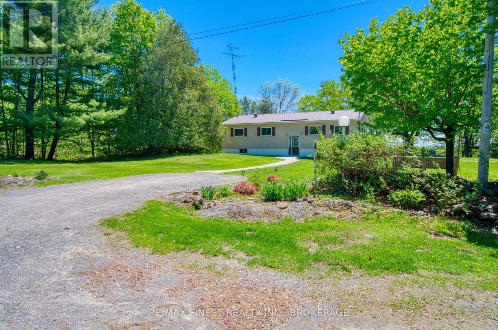 1182 Clement Road, Frontenac, Ontario  K0H 2P0 - Photo 4 - X13784532