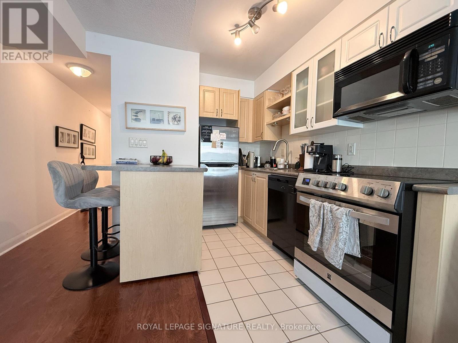 405 - 600 Fleet Street, Toronto, Ontario  M5V 1B7 - Photo 9 - C13784152