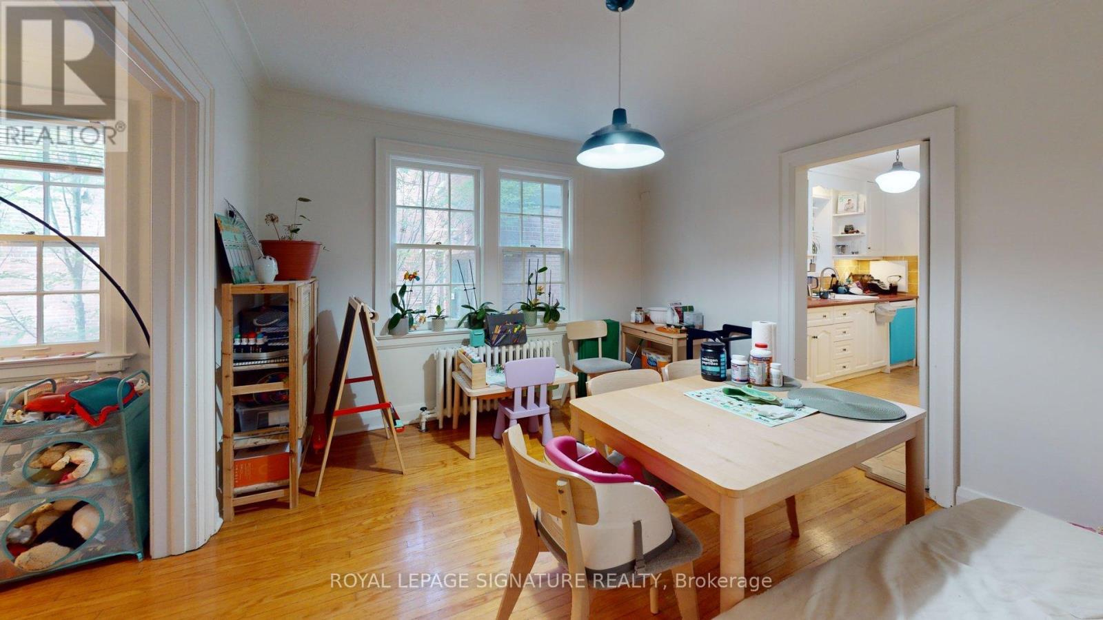 Main - 63 Braemore Gardens, Toronto, Ontario  M6G 2C7 - Photo 6 - C13784300