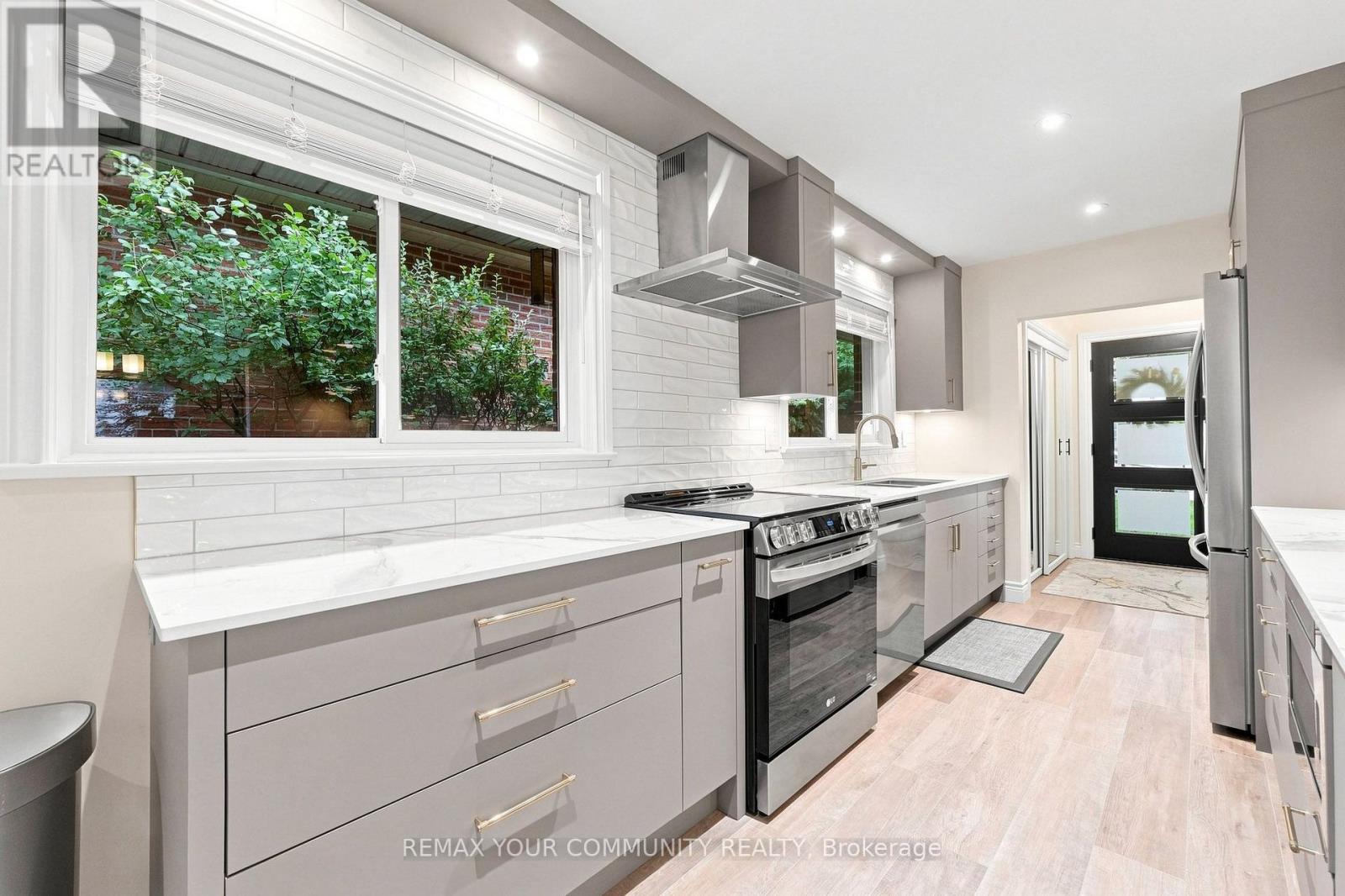 20 Ringwood Crescent, Toronto, Ontario  M2J 1C9 - Photo 17 - C13784346