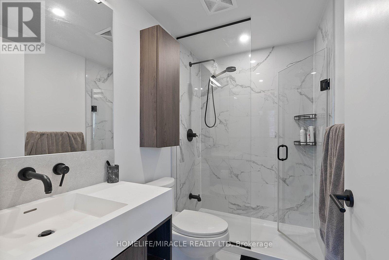 1322 - 108 Peter Street, Toronto (Waterfront Communities), Ontario  M5V 2G7 - Photo 28 - C13784416