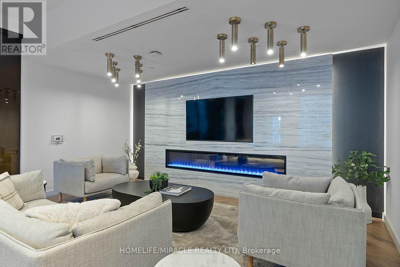 1322 - 108 Peter Street, Toronto (Waterfront Communities), Ontario  M5V 2G7 - Photo 3 - C13784416