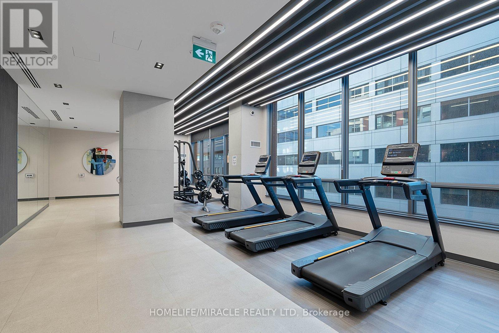 1322 - 108 Peter Street, Toronto (Waterfront Communities), Ontario  M5V 2G7 - Photo 42 - C13784416