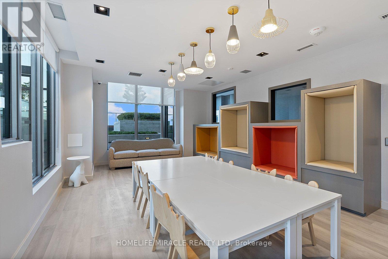 1322 - 108 Peter Street, Toronto (Waterfront Communities), Ontario  M5V 2G7 - Photo 46 - C13784416