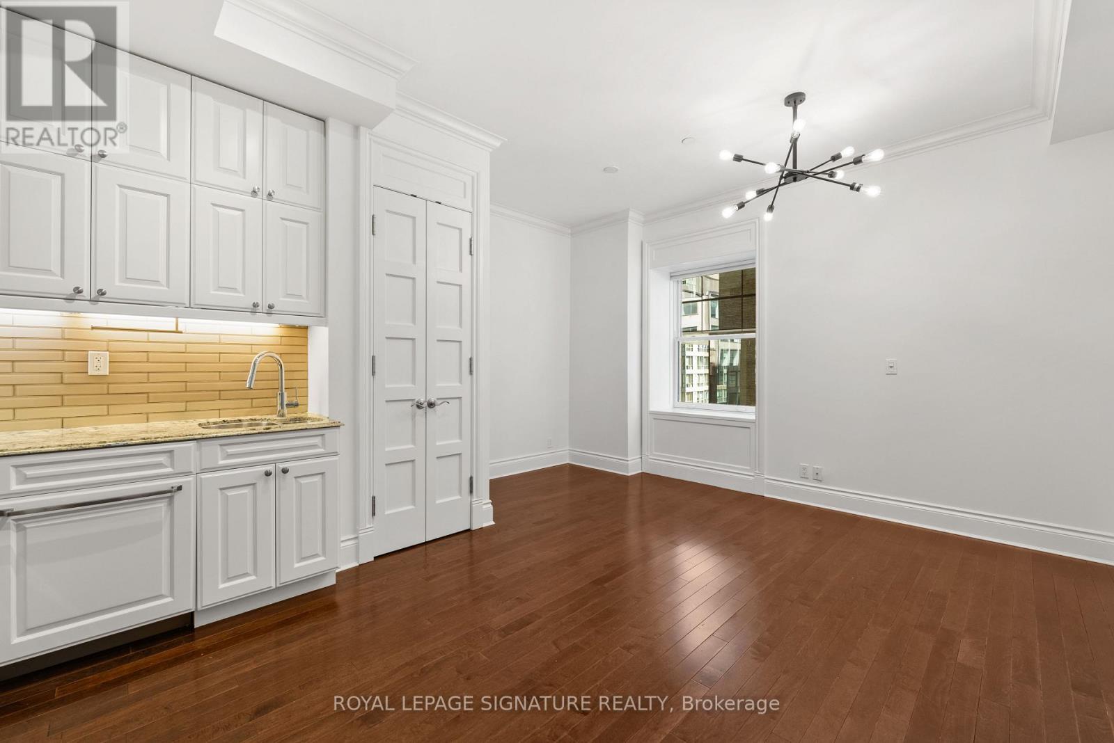 542 - 22 Leader Lane, Toronto (Church-Yonge Corridor), Ontario  M5E 0B2 - Photo 7 - C13784494