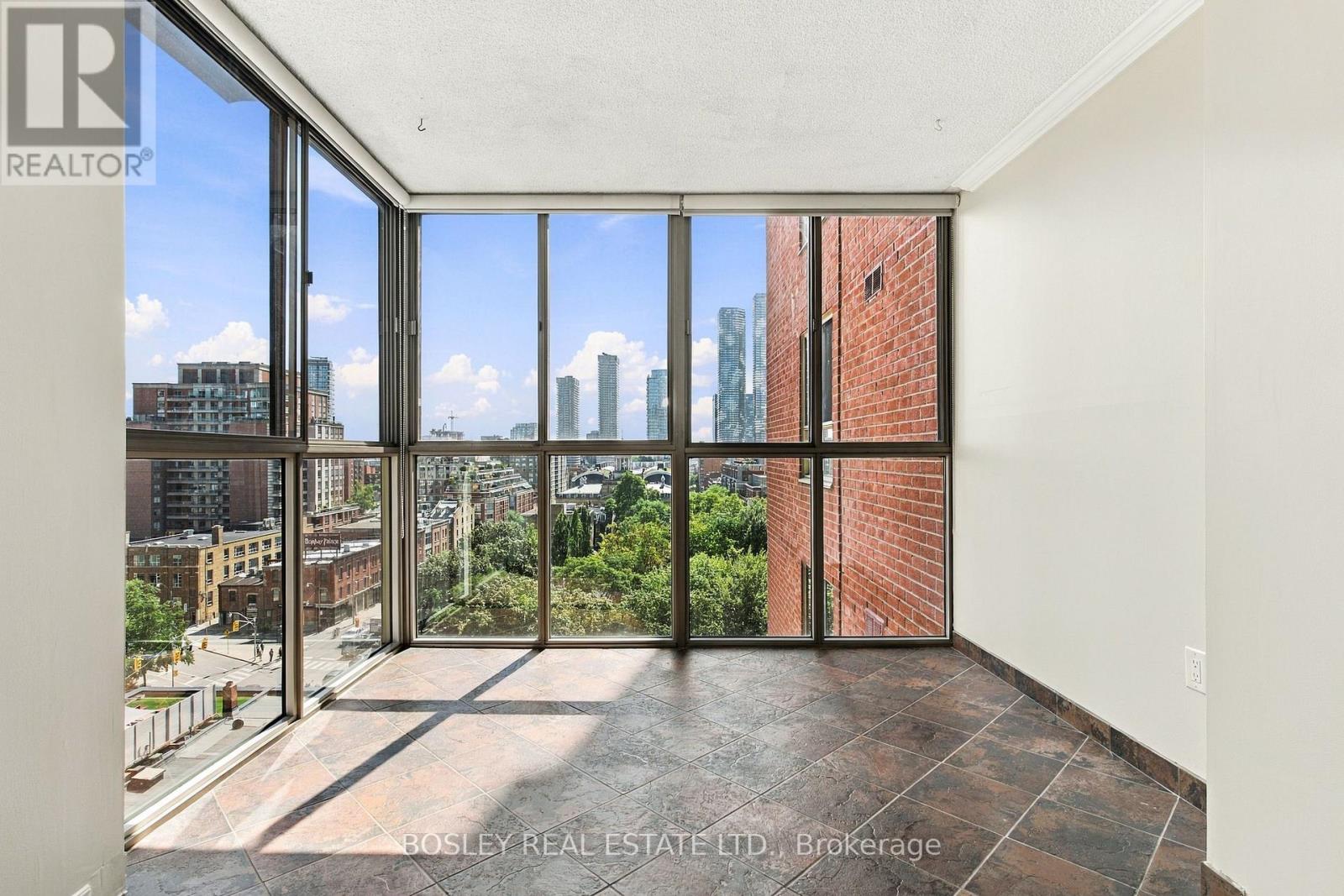 1001 - 95 LOMBARD STREET