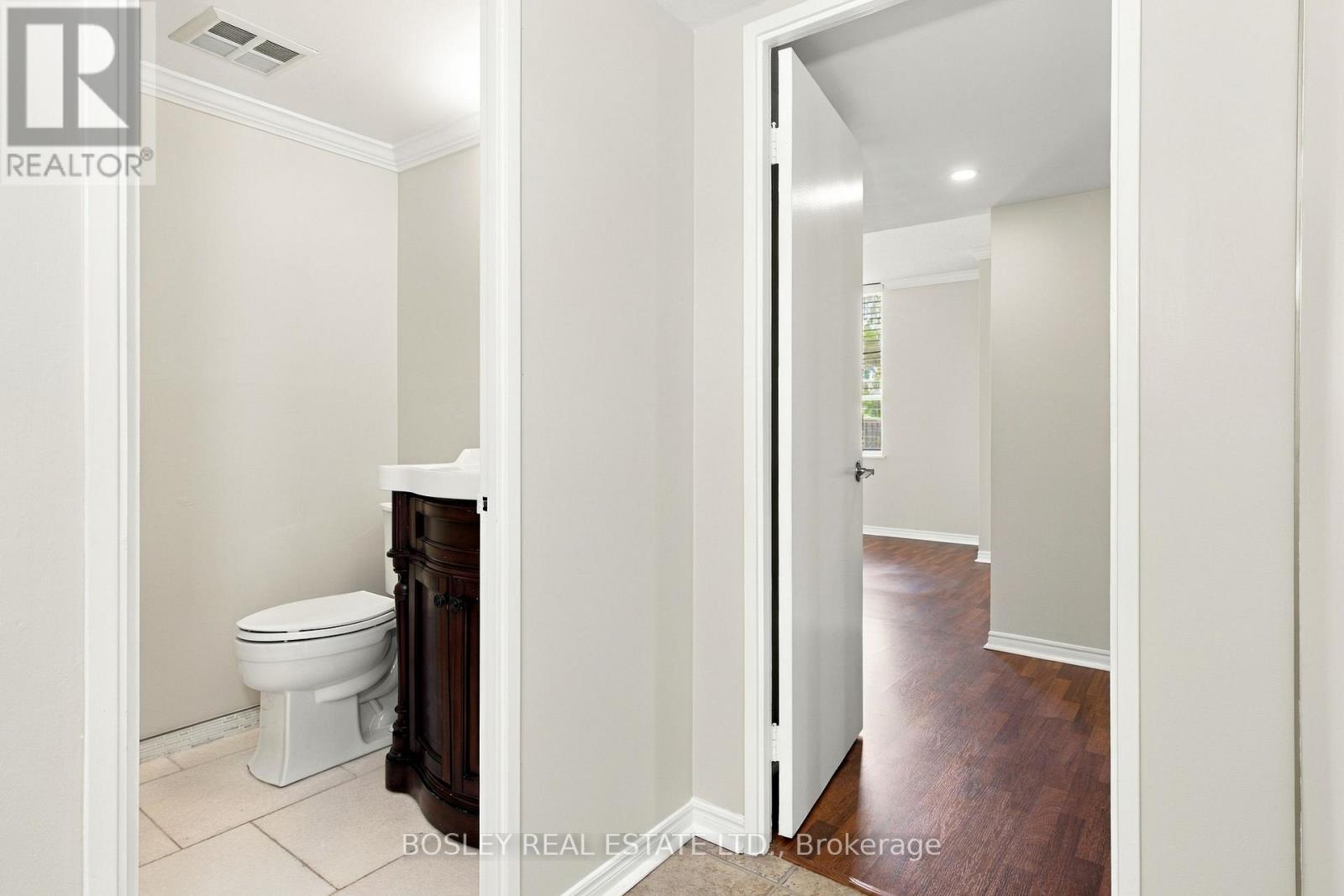 1001 - 95 Lombard Street, Toronto, Ontario M5C 2V3 - Photo 29 - C13784528