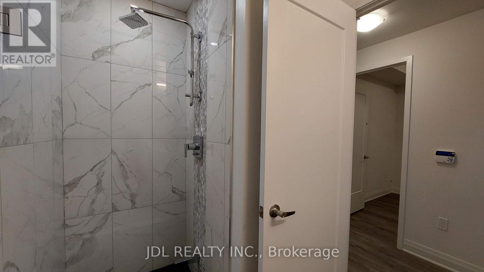 2712 E - 70 Princess Street, Toronto, Ontario  M5A 0X6 - Photo 2 - C13784558