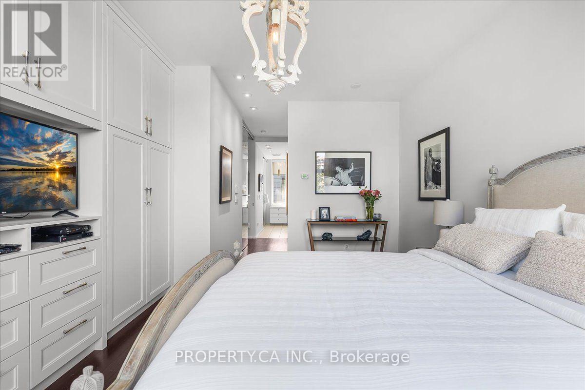 244 Manning Avenue, Toronto, Ontario  M6J 2K7 - Photo 27 - C13784566