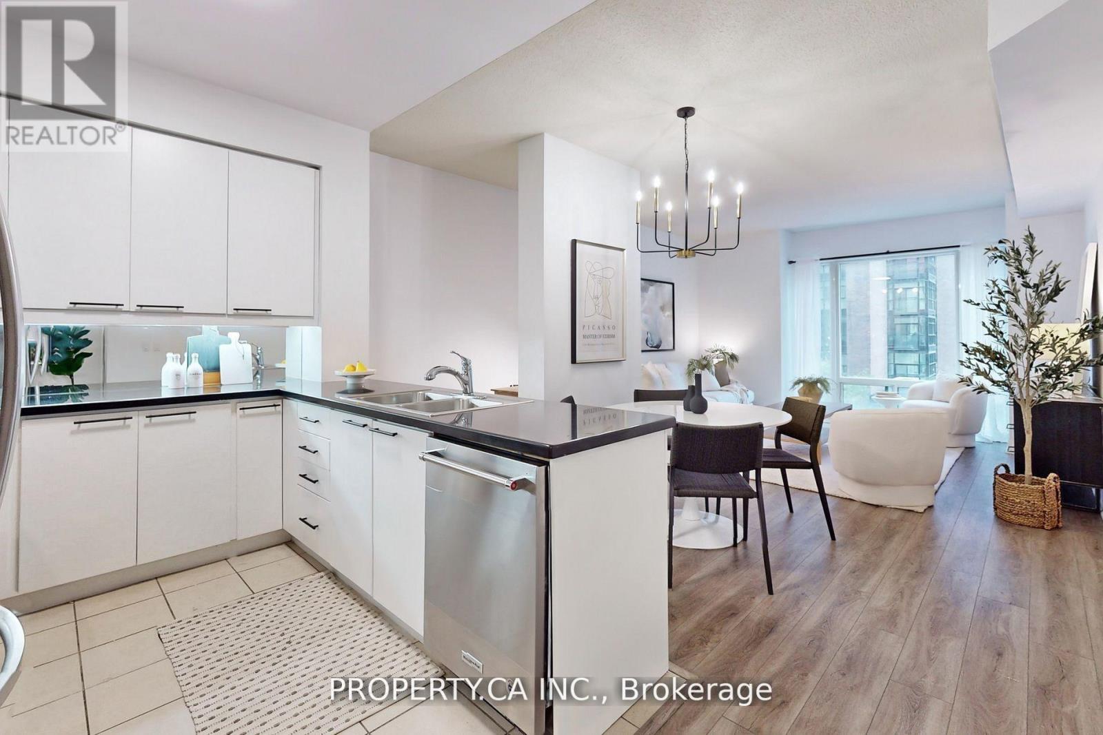 301 - 1121 Bay Street, Toronto, Ontario  M5S 3L9 - Photo 5 - C13784578