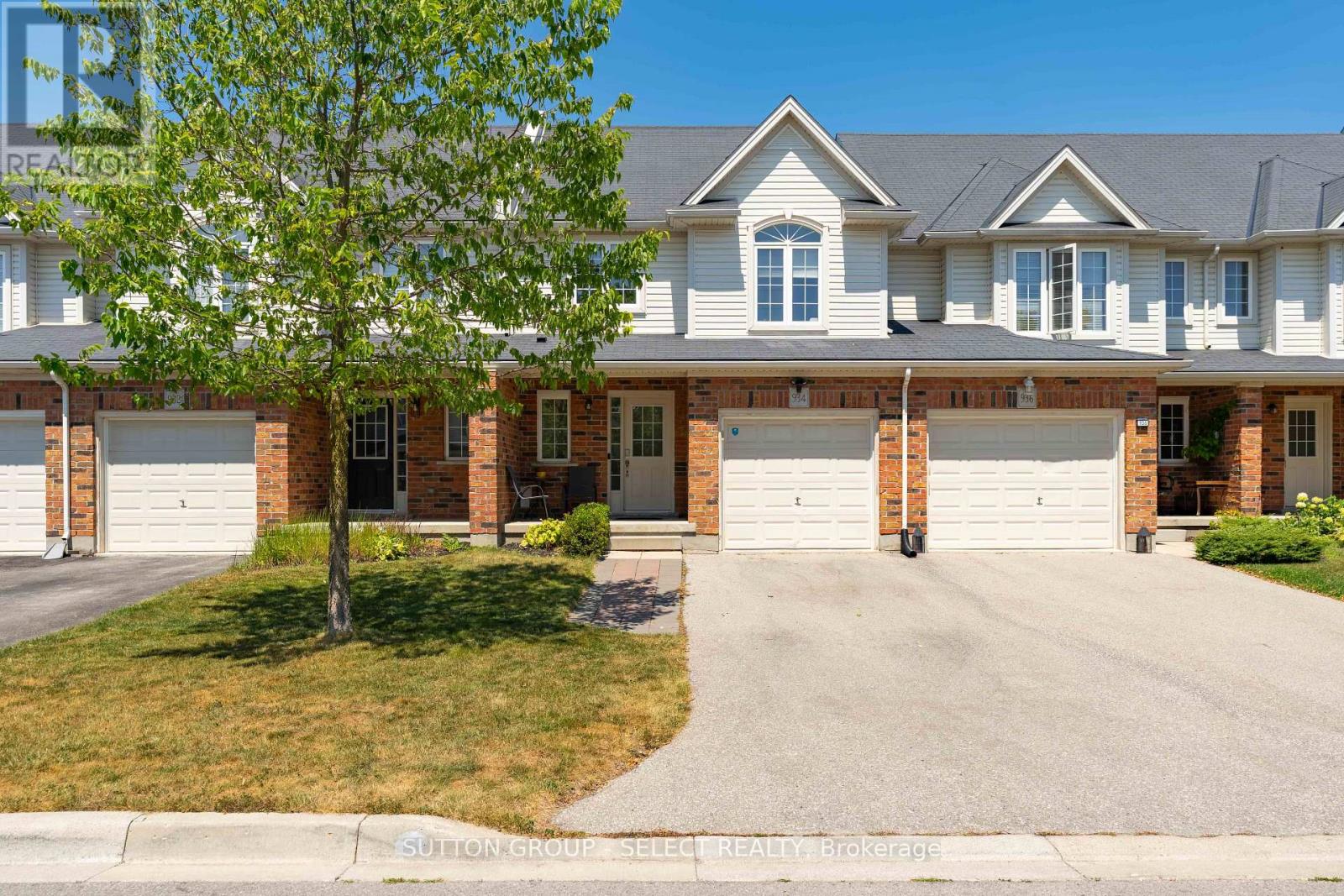 934 Silverfox Crescent, London North, Ontario  N6G 0N5 - Photo 1 - X13784122