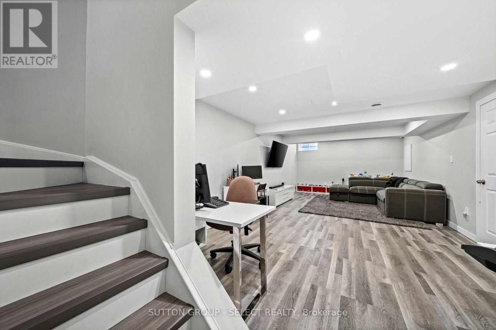 934 Silverfox Crescent, London North, Ontario  N6G 0N5 - Photo 27 - X13784122