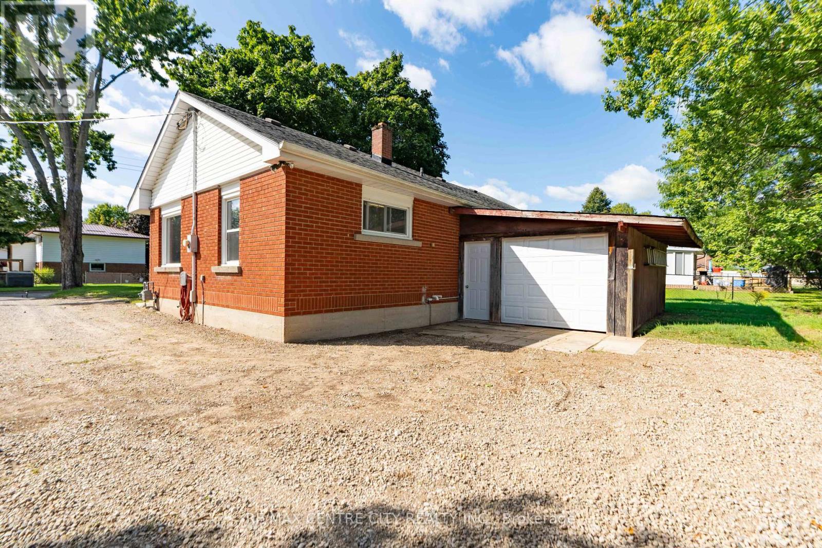 11 Marchant Street, Aylmer, Ontario  N5H 1V5 - Photo 7 - X13784208