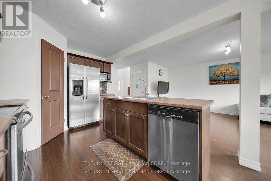 3378 Emilycarr Lane, London South, Ontario  N6L 0A3 - Photo 12 - X13784216