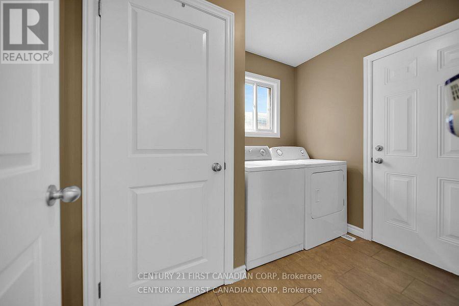 3378 Emilycarr Lane, London South, Ontario  N6L 0A3 - Photo 21 - X13784216
