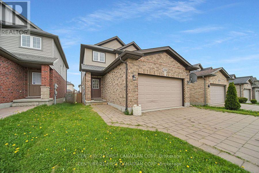 3378 Emilycarr Lane, London South, Ontario  N6L 0A3 - Photo 3 - X13784216
