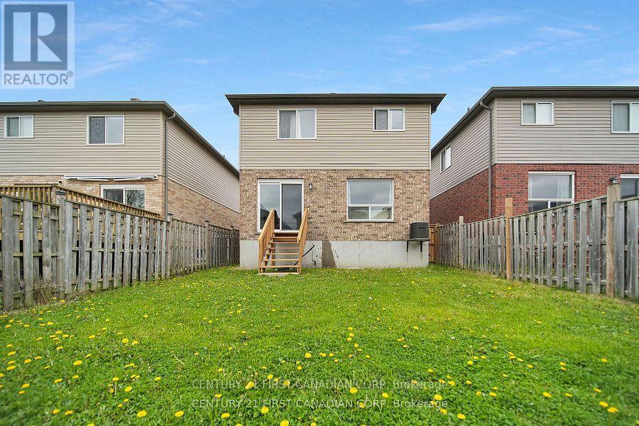 3378 Emilycarr Lane, London South, Ontario  N6L 0A3 - Photo 35 - X13784216