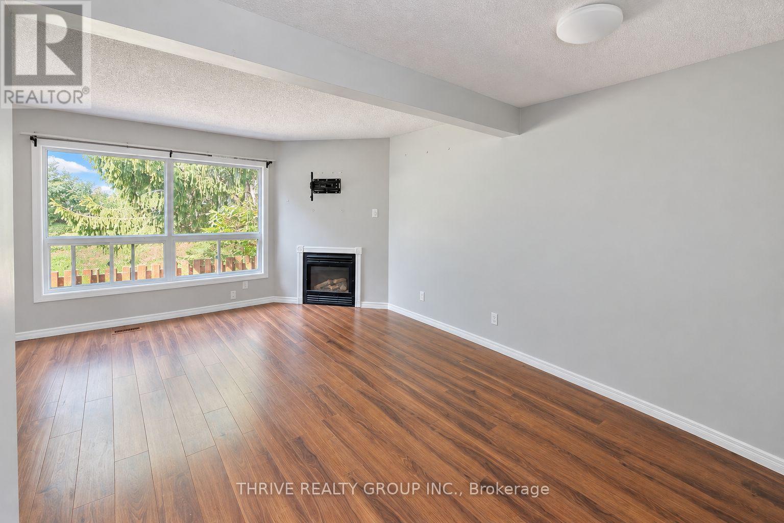 17 - 126 Belmont Drive, London South, Ontario  N6J 4W1 - Photo 4 - X13784302