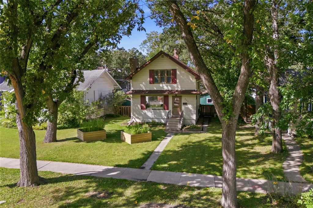 265 Ashland Avenue, winnipeg, Manitoba
