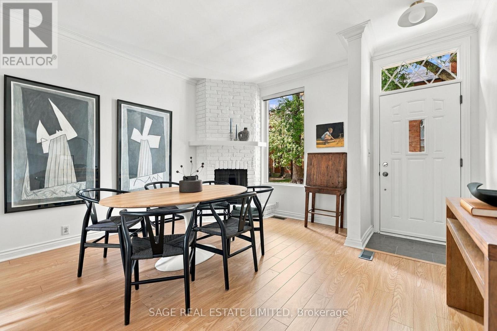 231 Boulton Avenue, Toronto, Ontario M4M 2J8 - Photo 5 - E13784236