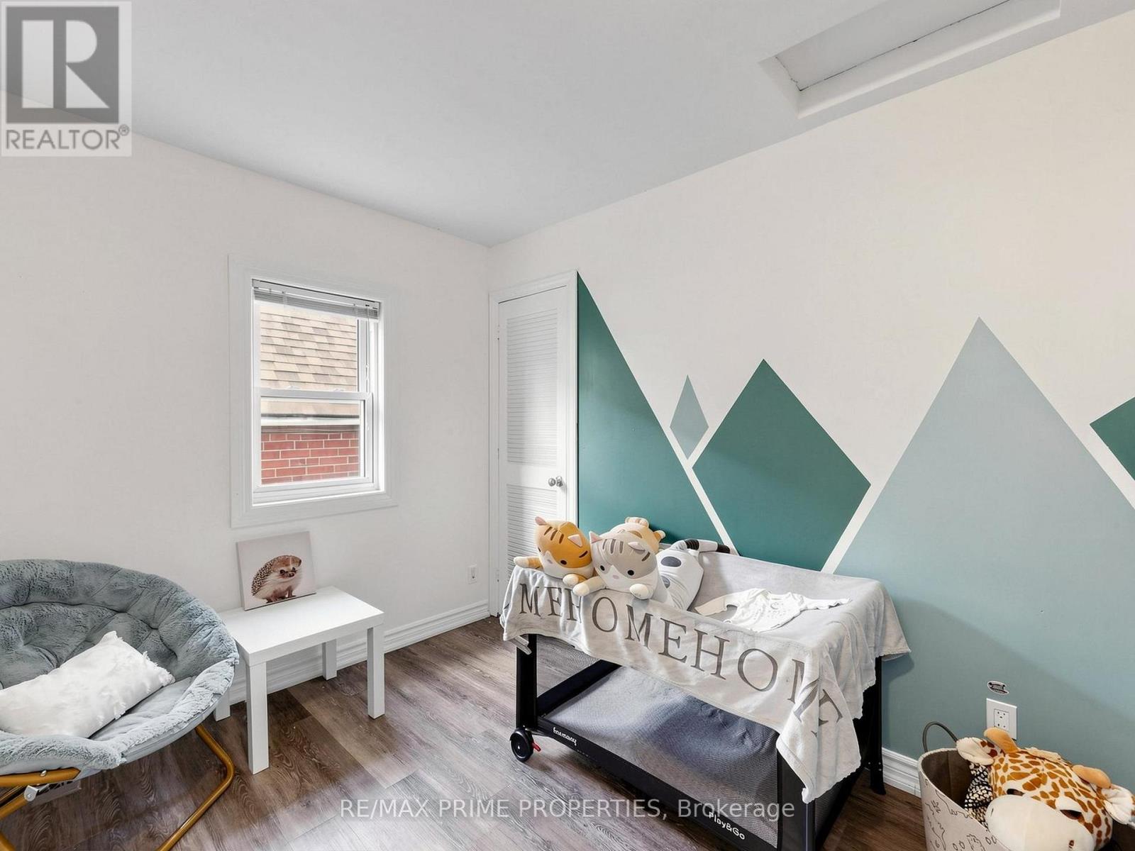 18 Dentonia Park Avenue S, Toronto, Ontario  M4C 1W7 - Photo 27 - E13784296