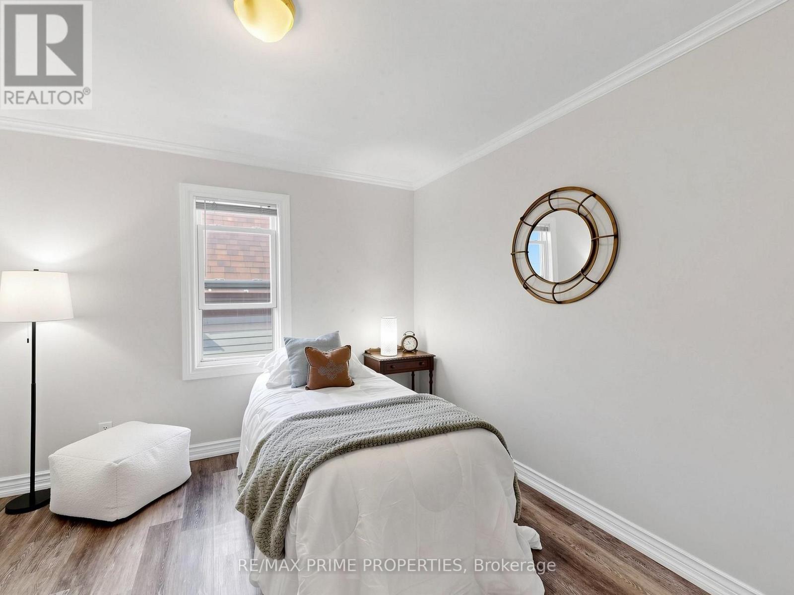 18 Dentonia Park Avenue S, Toronto, Ontario  M4C 1W7 - Photo 30 - E13784296