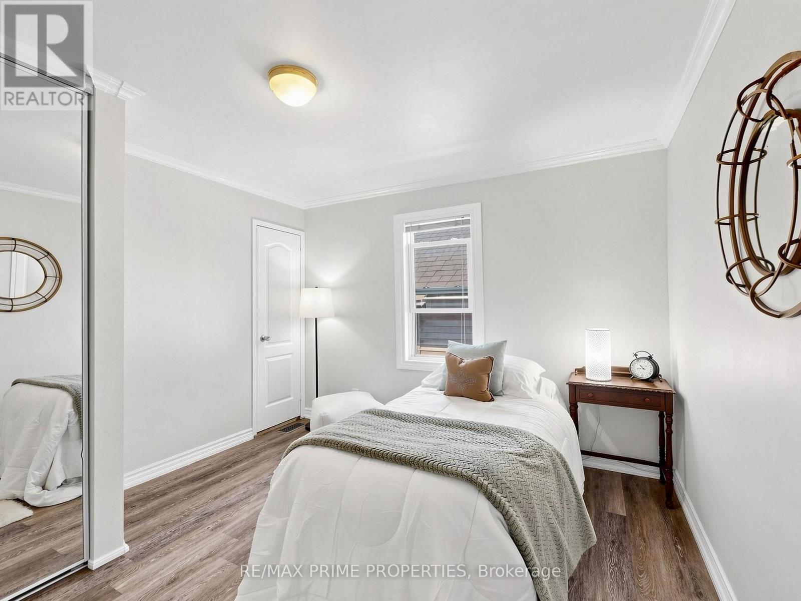 18 Dentonia Park Avenue S, Toronto, Ontario  M4C 1W7 - Photo 31 - E13784296