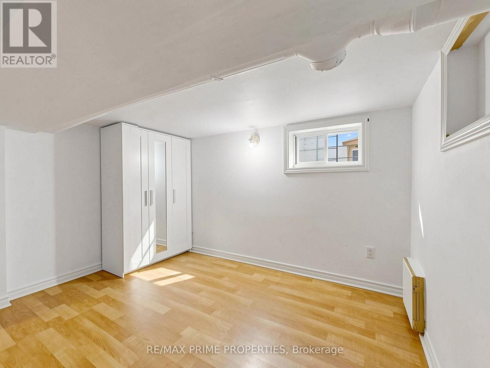 18 Dentonia Park Avenue S, Toronto, Ontario  M4C 1W7 - Photo 43 - E13784296