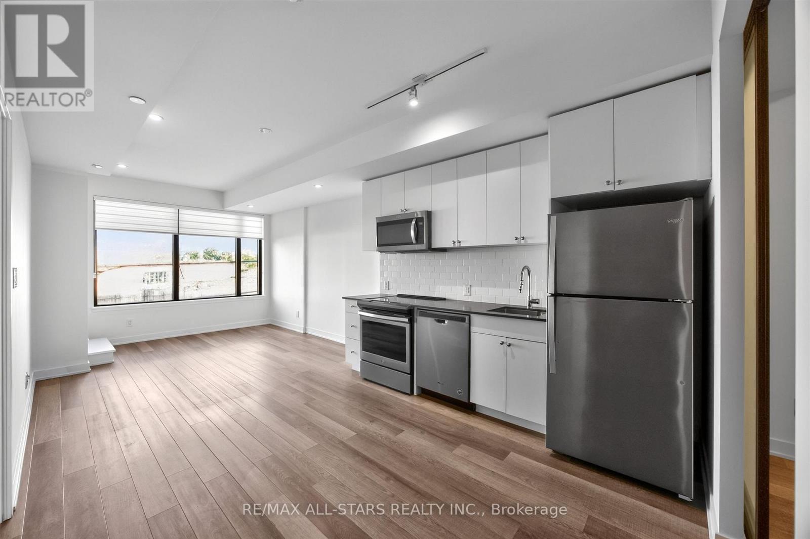 207 - 2799 Kingston Road, Toronto, Ontario M1M 1N1 - Photo 7 - E13784340