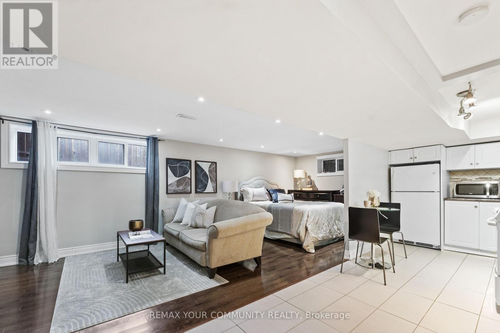 23 Penetang Crescent, Toronto, Ontario M1K 4Y4 - Photo 25 - E13784386