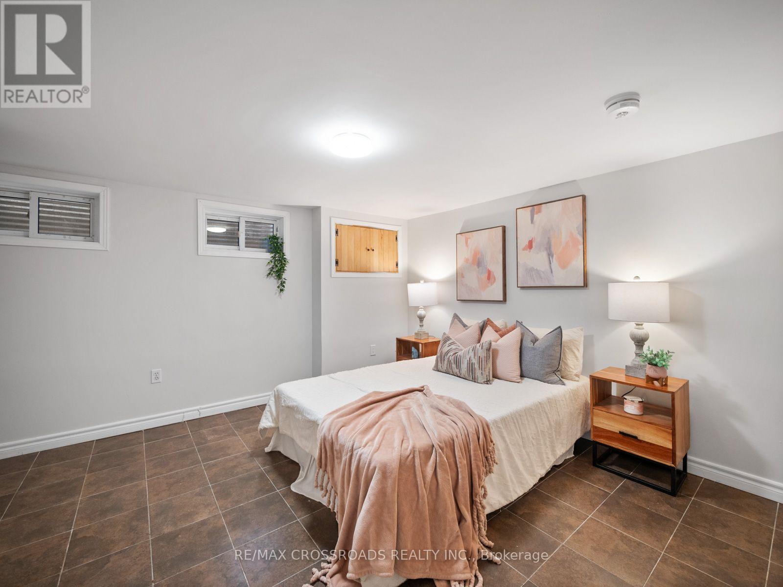 Bsmt - 19 Shoreland Crescent, Toronto, Ontario  M1G 1M4 - Photo 28 - E13784392
