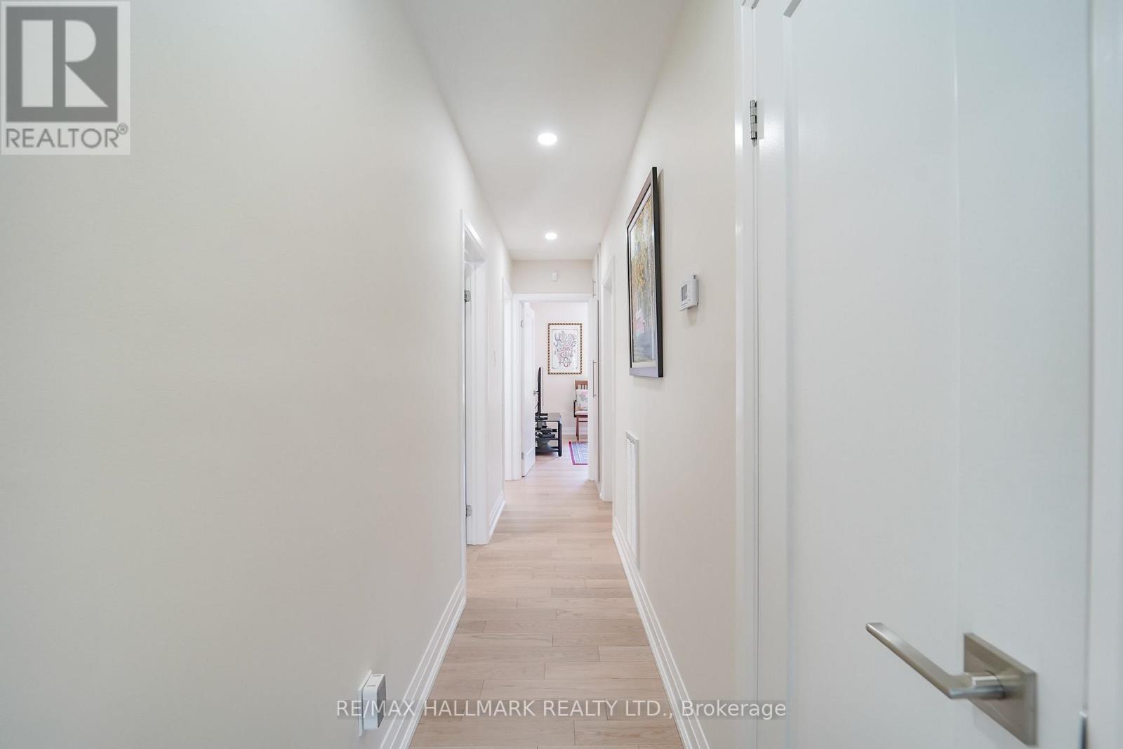 31 Wishing Well Drive, Toronto, Ontario  M1T 1H9 - Photo 18 - E13784400